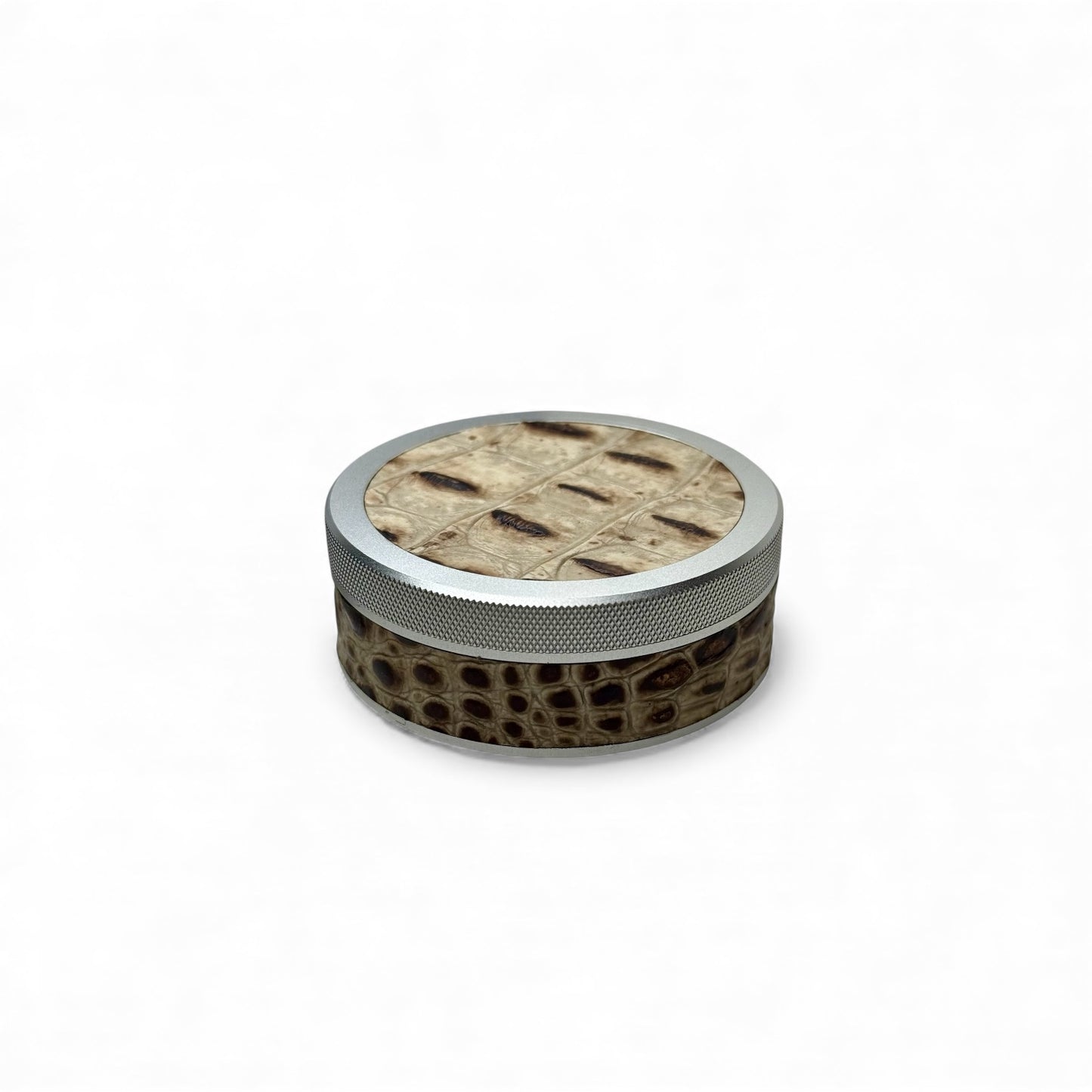 Silver on White Embossed Croc Leather Ruk Can