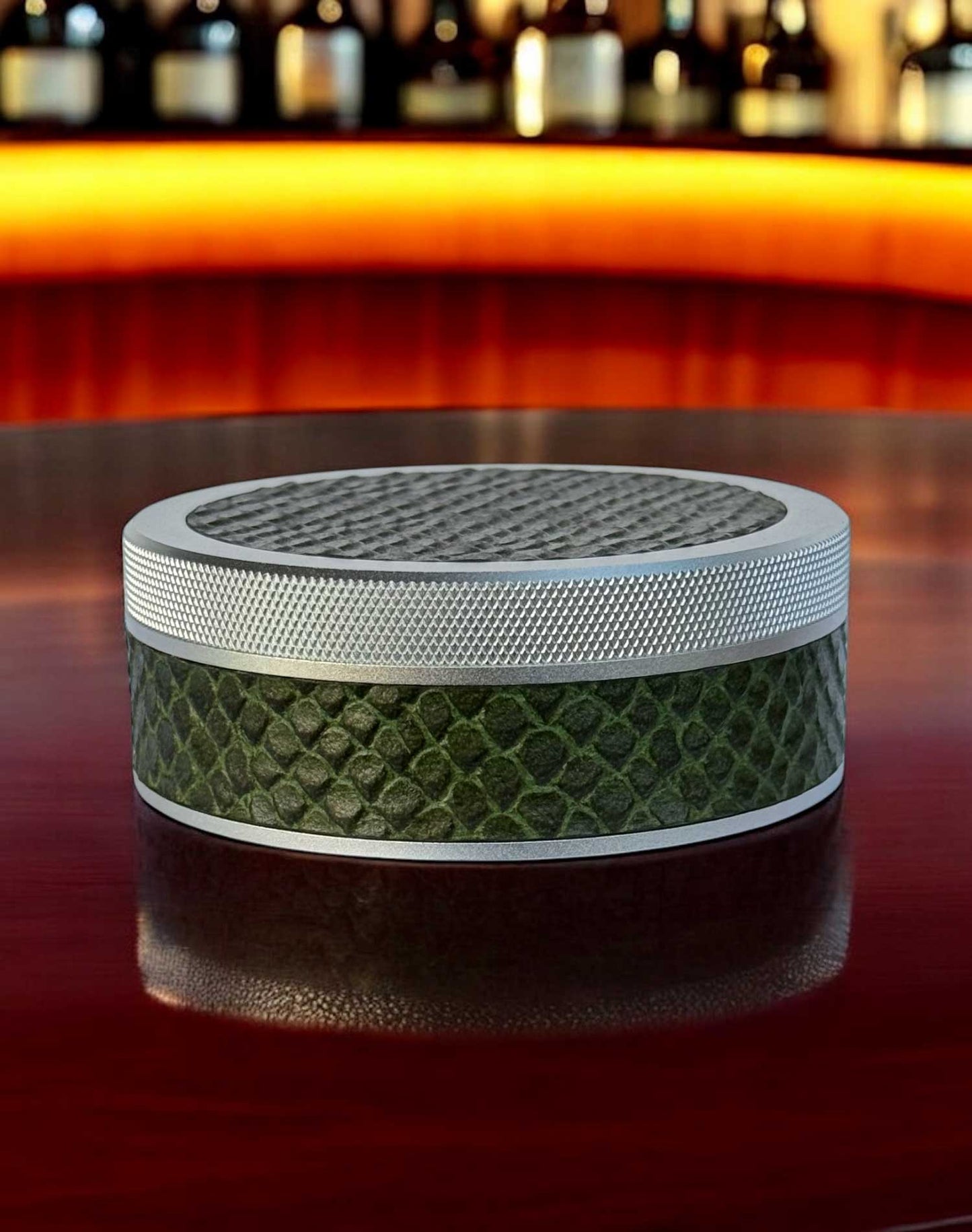 Silver on Green Snake Skin Leather Ruk-Can